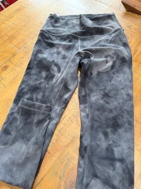 lululemon athletica Black & Gray Tie-Dye Leggings